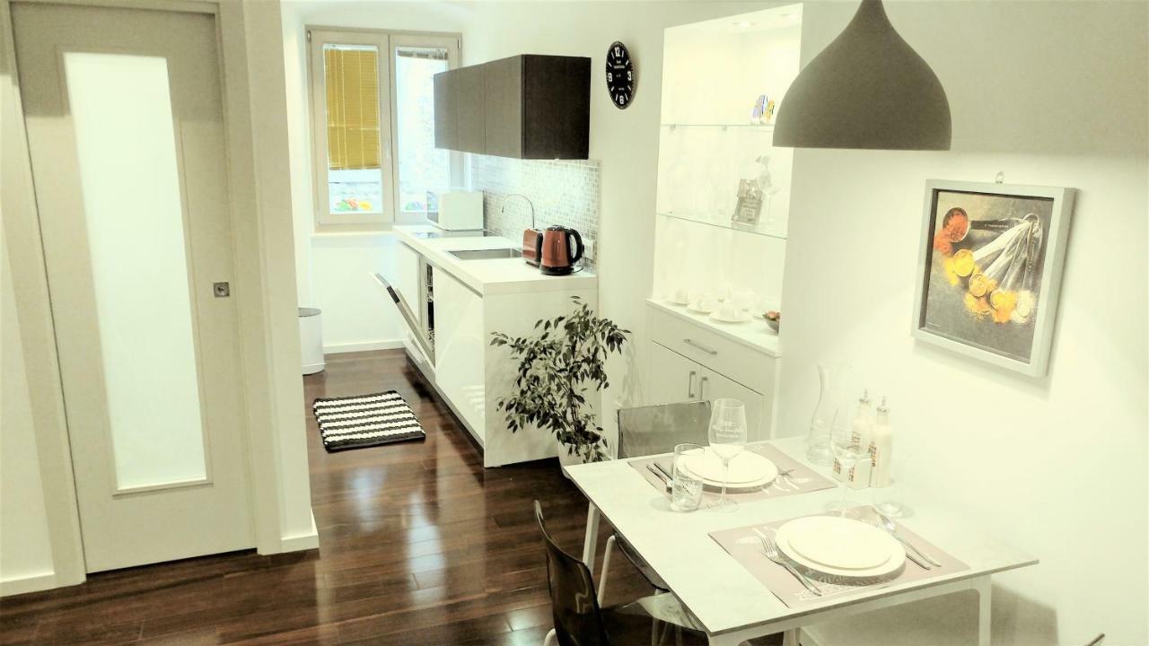 Studio Apartment Offside สปลิท ภายนอก รูปภาพ